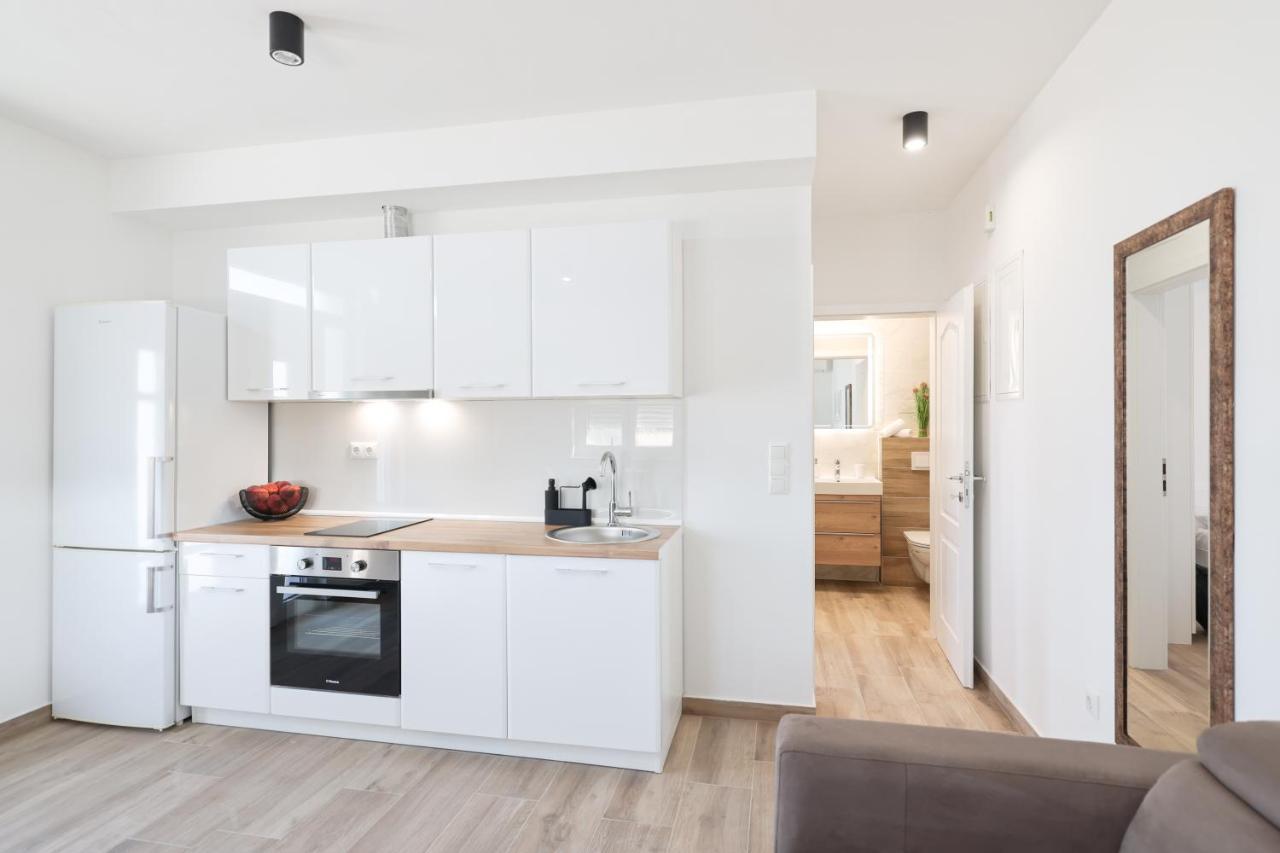 Duo Soles - Apartments With Private Parking Near Zadar Murvica  Экстерьер фото