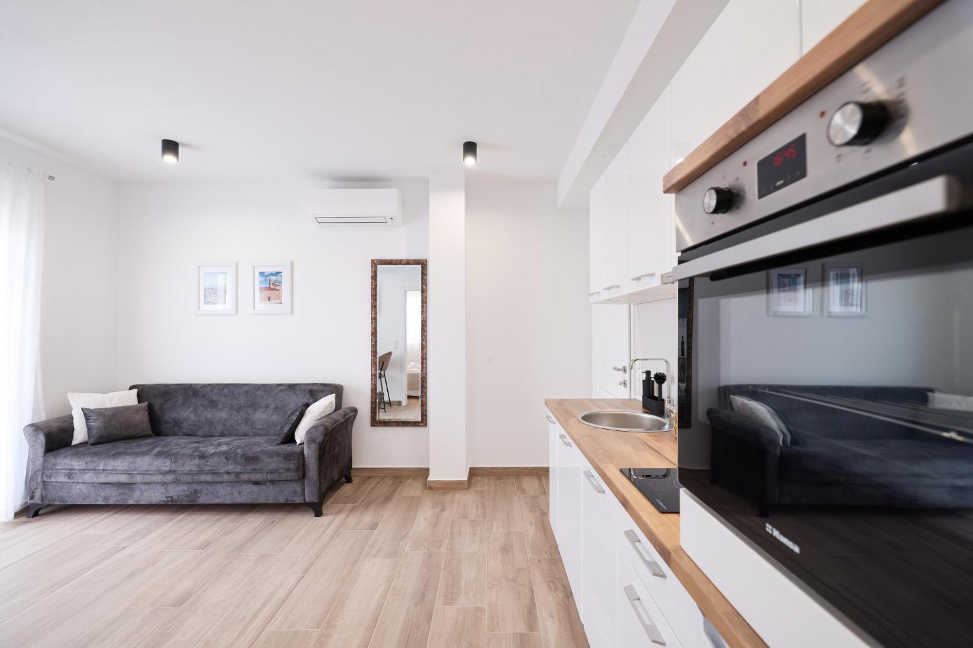 Duo Soles - Apartments With Private Parking Near Zadar Murvica  Экстерьер фото