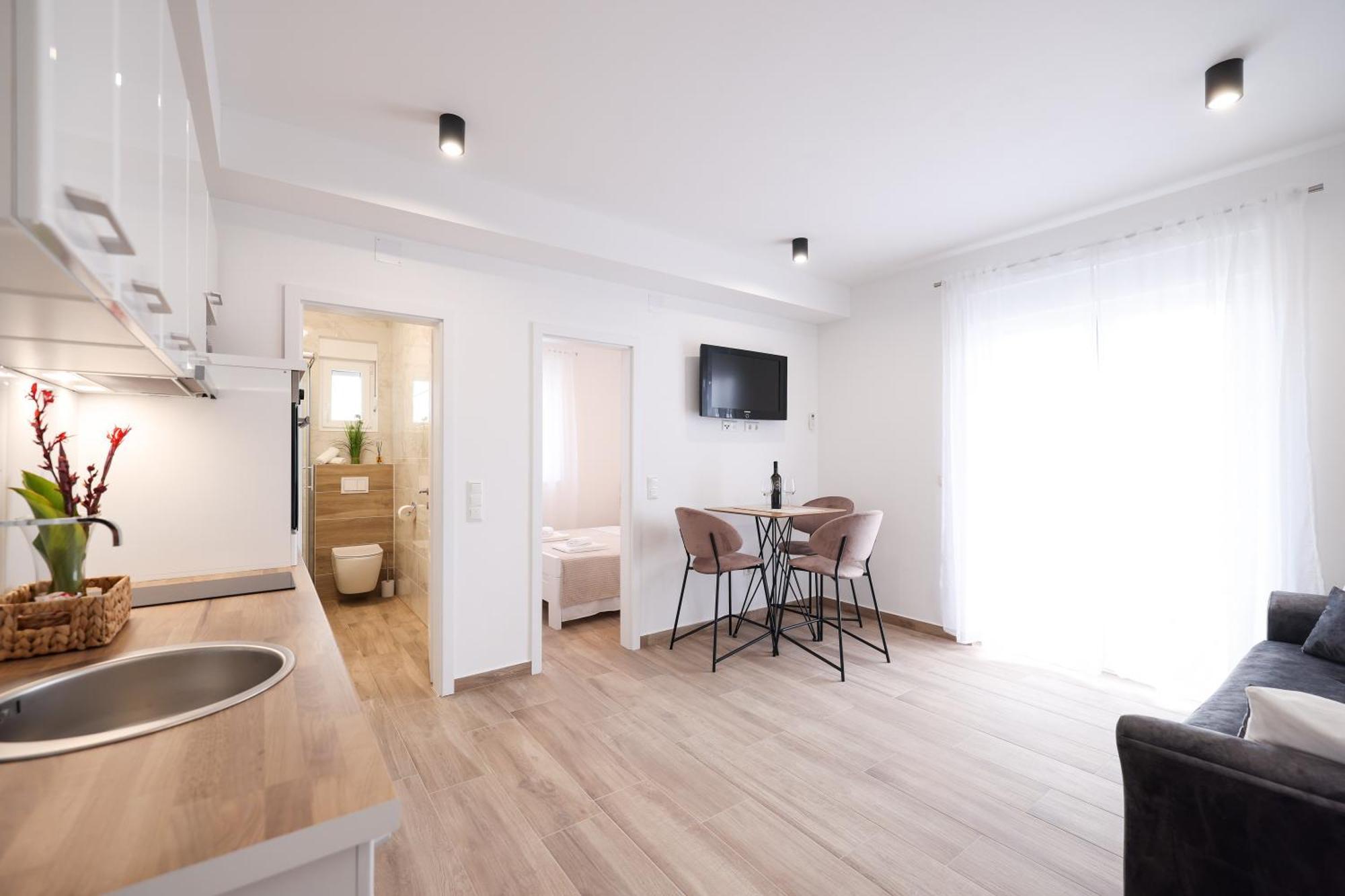 Duo Soles - Apartments With Private Parking Near Zadar Murvica  Экстерьер фото